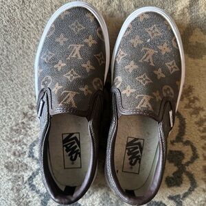 Vans Brown Sneakers Classic Style Designer LV logo size 8.5 - worn once!